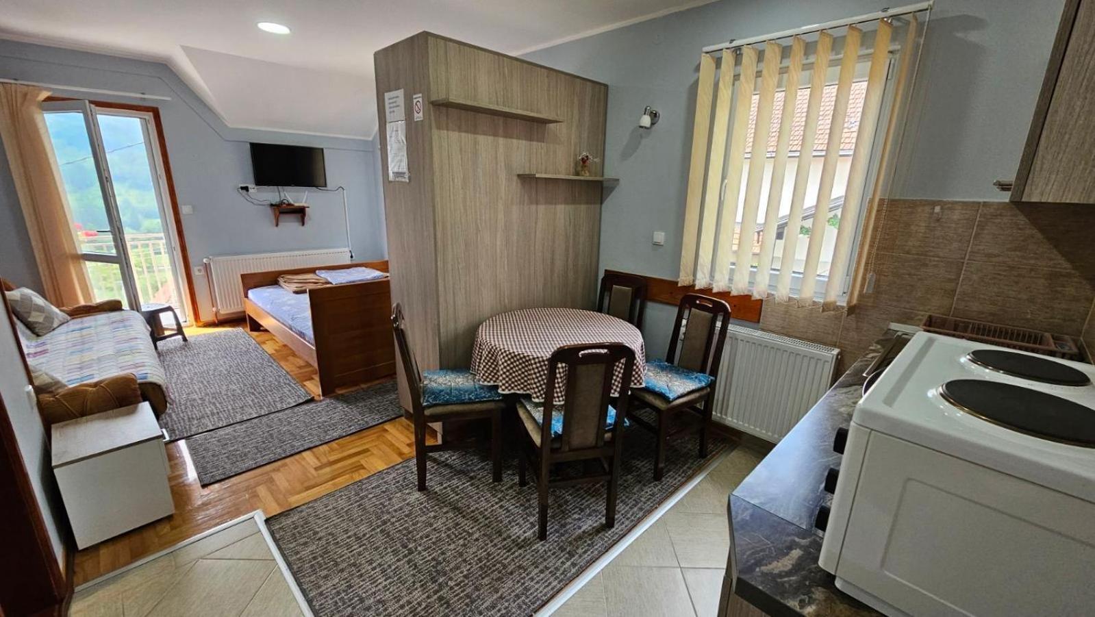 Apartmani Maksimovic موكرا غورا المظهر الخارجي الصورة